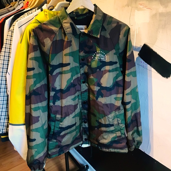 VANS windbreaker size Small fits small/medium - Picture 1 of 4